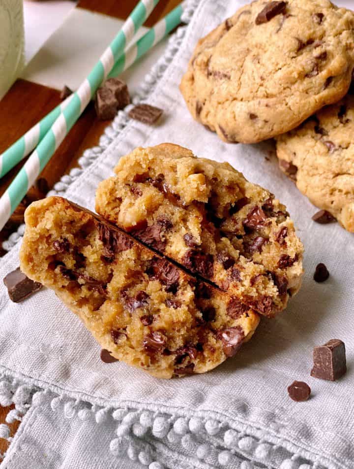 Thick Chocolate Chip Cookies 
