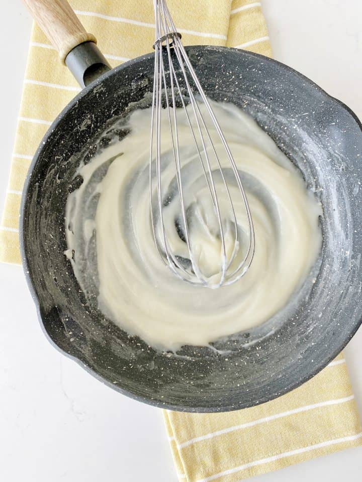 pan with flour and water roux 
