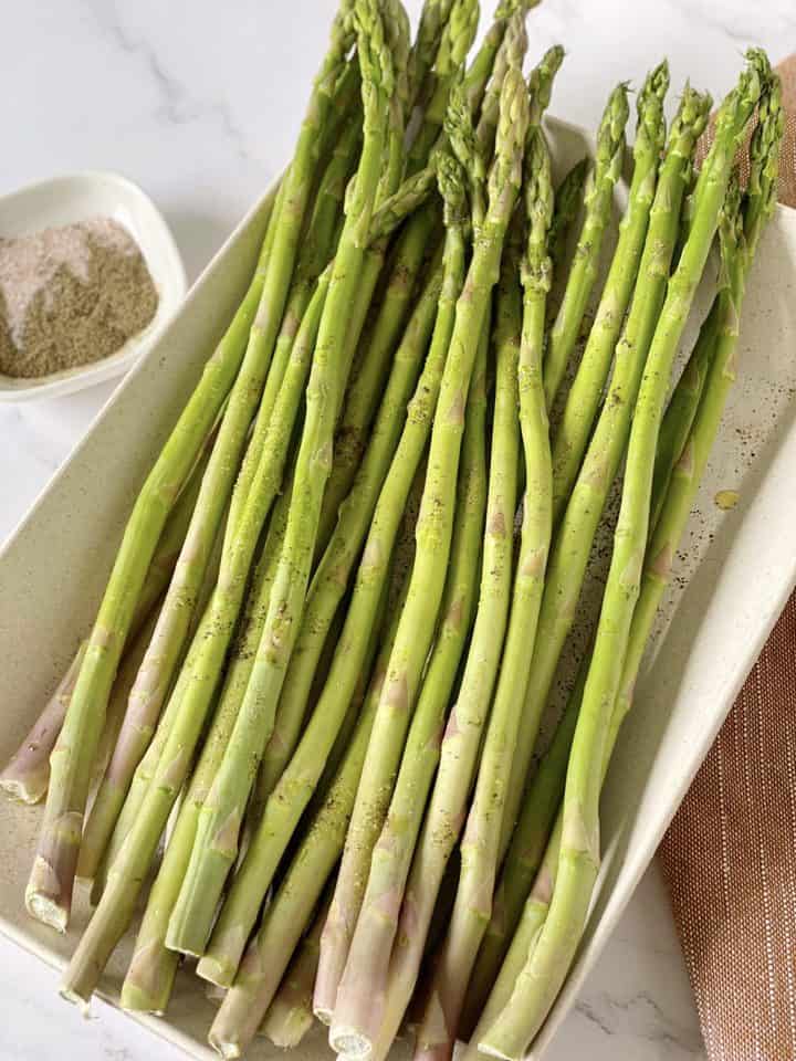 aspargus with seasonings 
