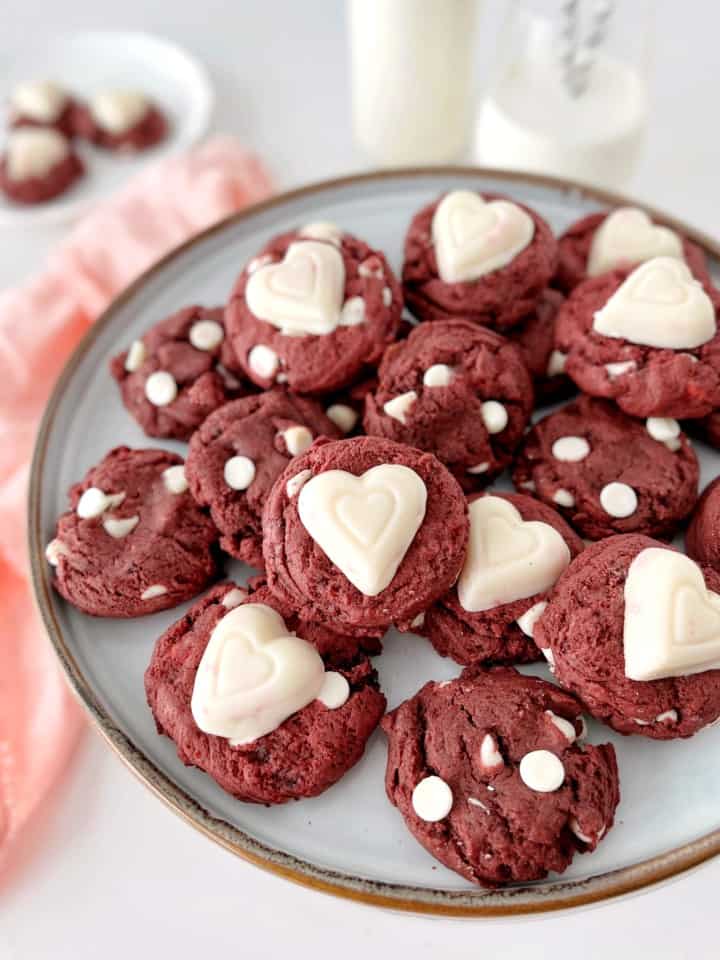 close up of red velvet cookies