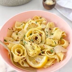 bowl of pasta and artichoke